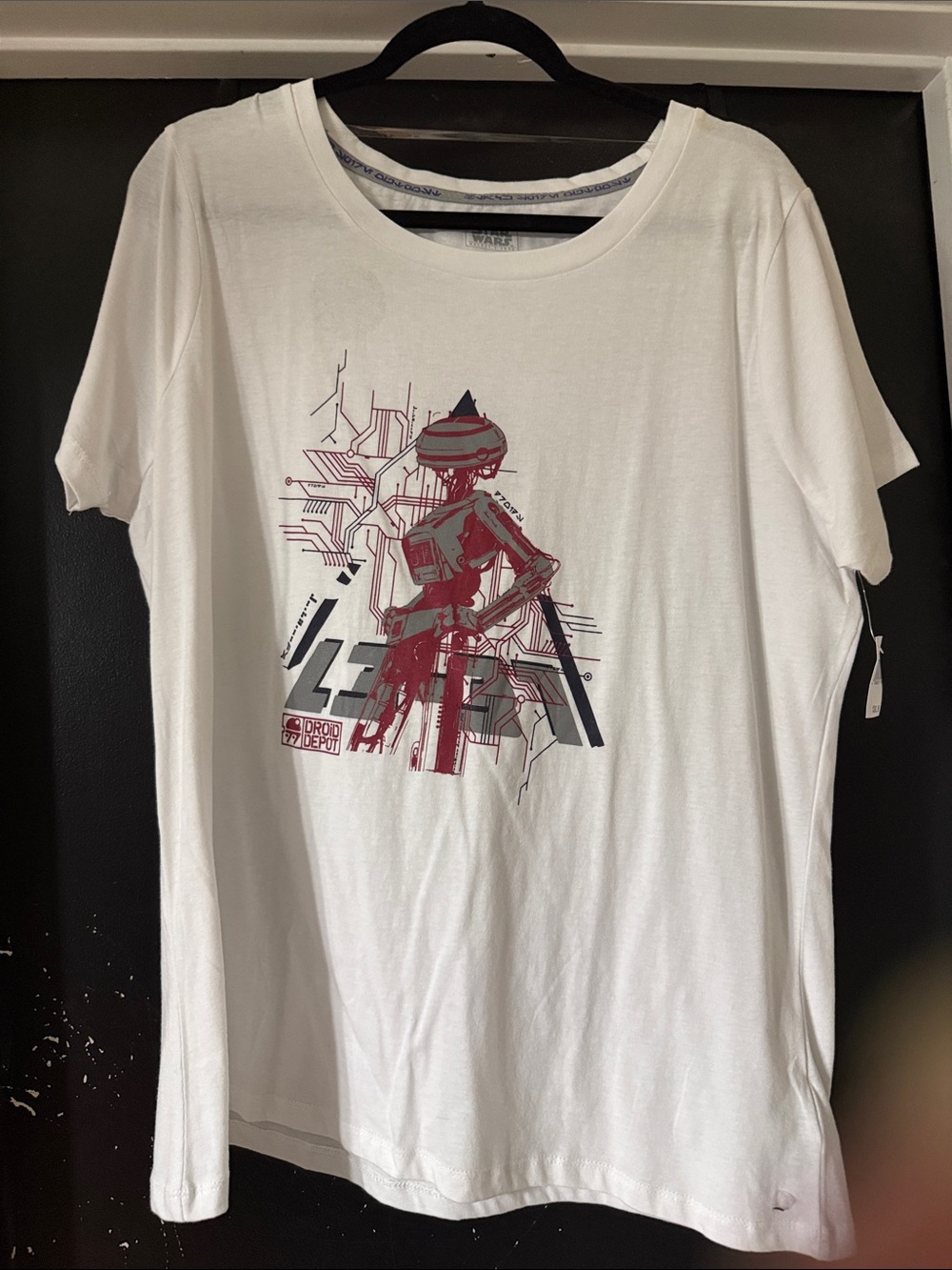 Star Wars Droid Depot Women’sWhite Graphic T-Shirt